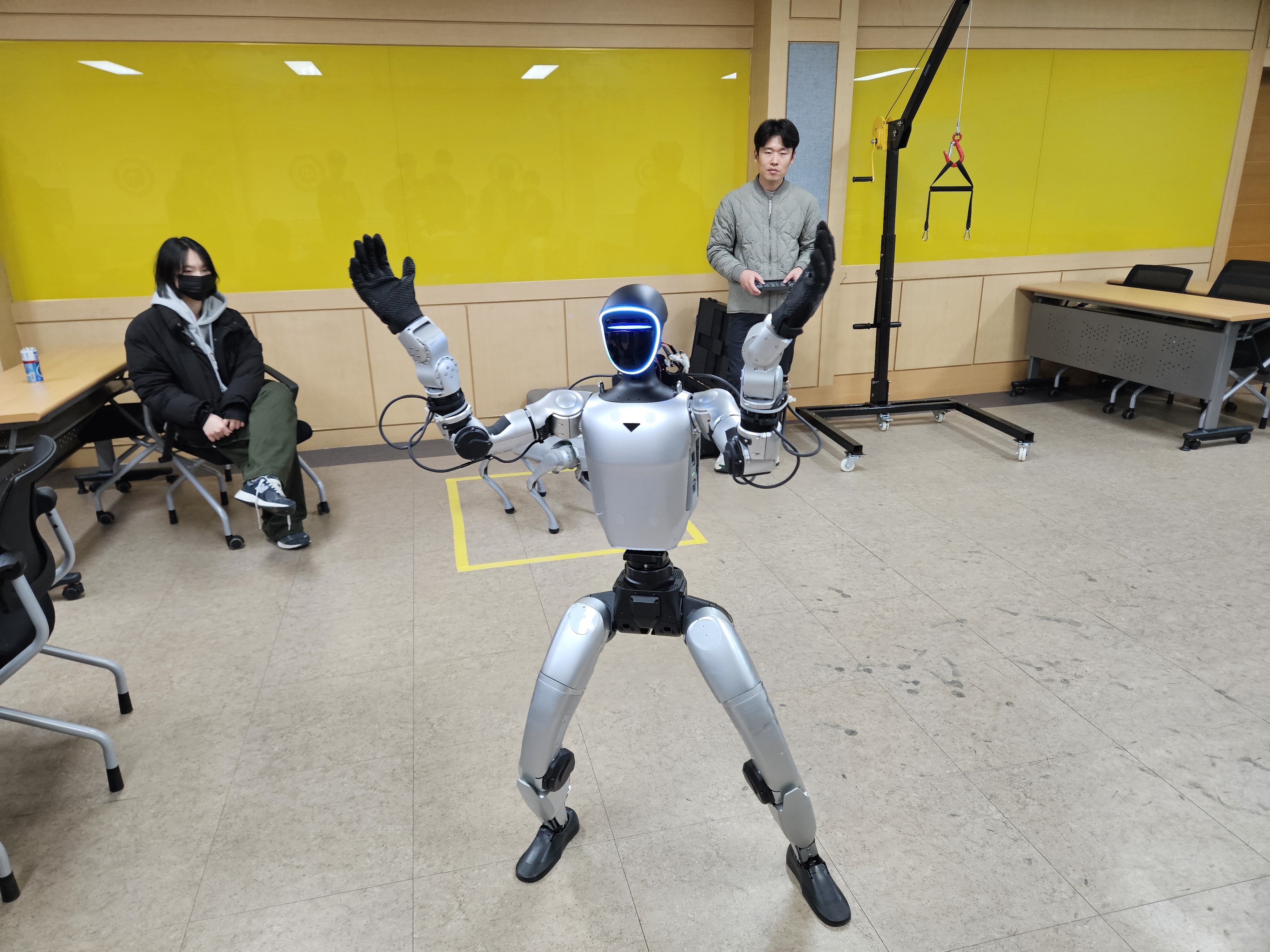 2026학년도 휴머노이드 로봇 및 4족 보행로봇 체험교육(2차) 실시 첨부이미지 : 2026학년도 휴머노이드 로봇 및 4족 보행로봇 체험교육(2차) 실시.jpg 