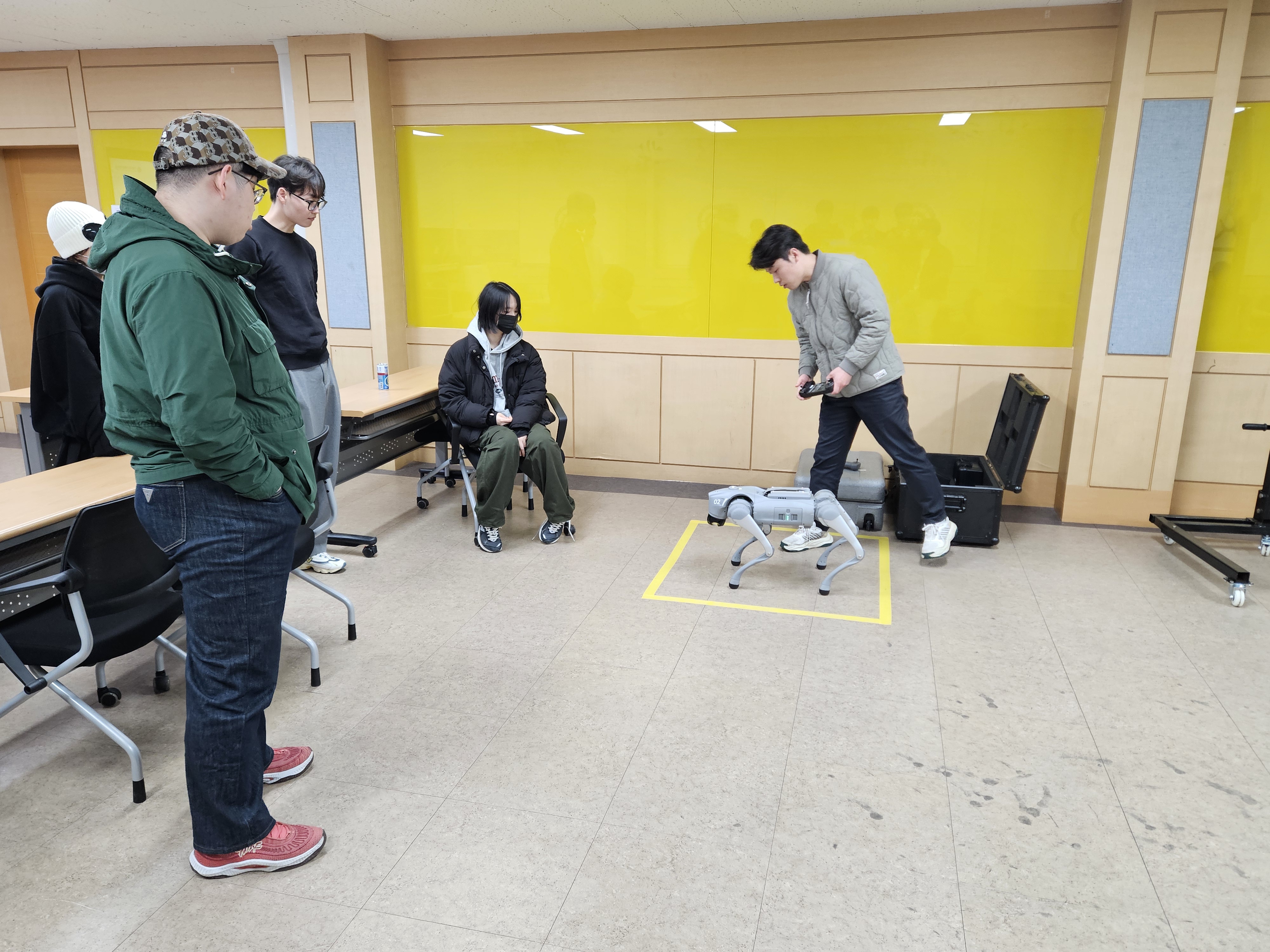 2026학년도 휴머노이드 로봇 및 4족 보행로봇 체험교육(2차) 실시 첨부이미지 : 2026학년도 휴머노이드 로봇 및 4족 보행로봇 체험교육(2차) 실시2.jpg 